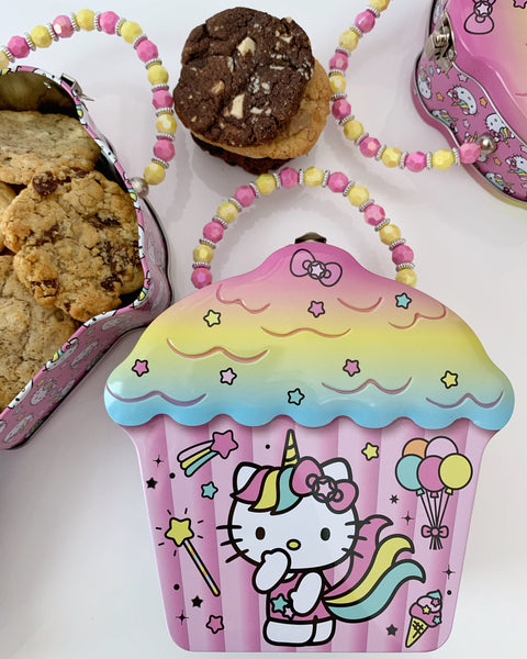 HELLO KITTY Rainbow Cupcake Tin